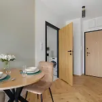 Meissnera Bright In With Parking By Renters * פוזנן