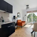 Meissnera Bright In With Parking By Renters דירה *