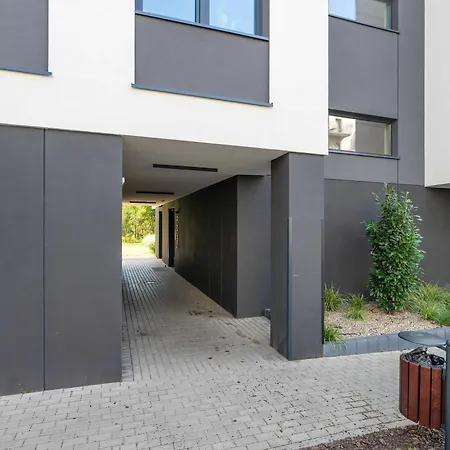 Meissnera Bright In With Parking By Renters דירה *