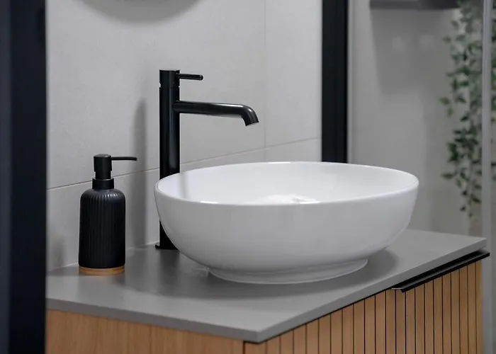 Meissnera Bright In With Parking By Renters Daire *