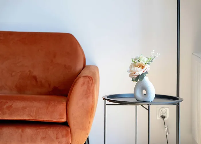 Meissnera Bright In With Parking By Renters Poznan