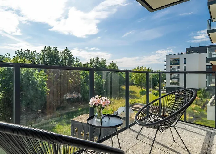 Meissnera Bright In With Parking By Renters Daire